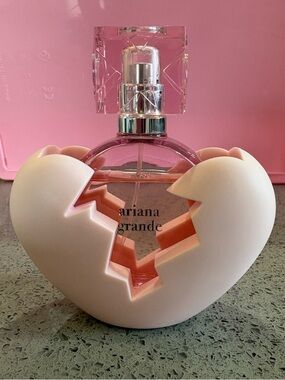 Ariana Grande thank u next Pink Heart Eau de Parfum - 1.7oz